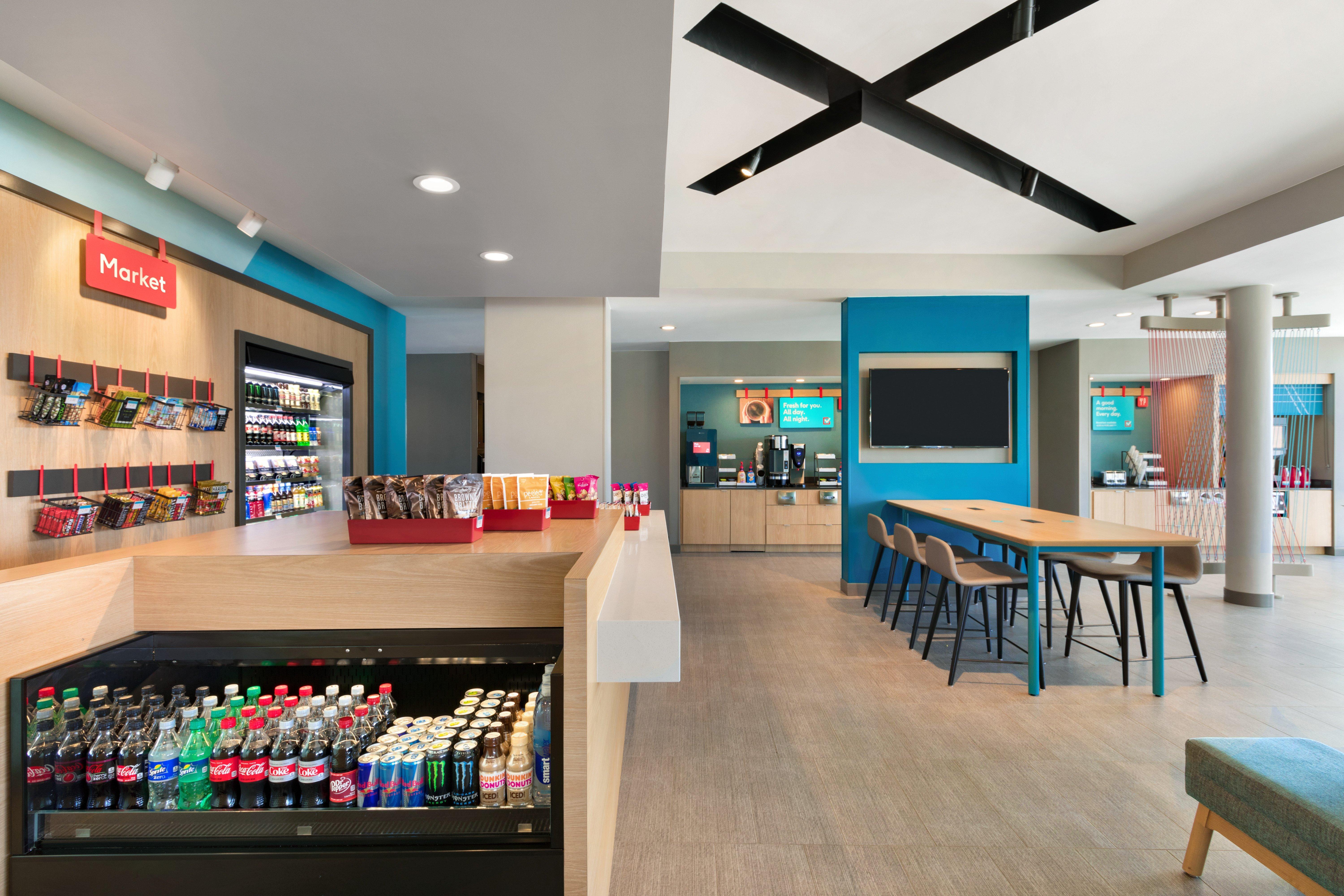Avid Hotel - Staunton By Ihg Eksteriør bilde